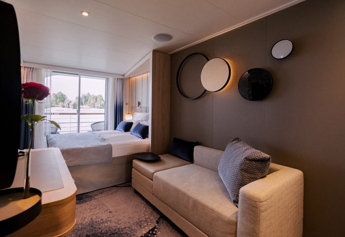 2-bed outside cabin, B
